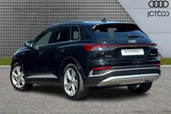 AUDI  Q4 Photo 3