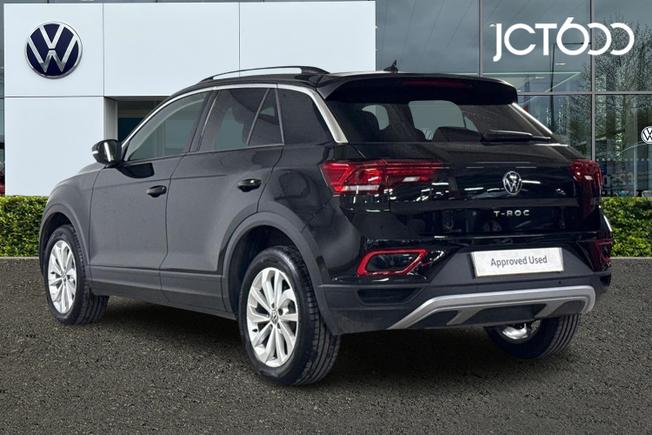 VOLKSWAGEN T-Roc Photo 3