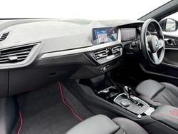 BMW 1 Series Photo 2