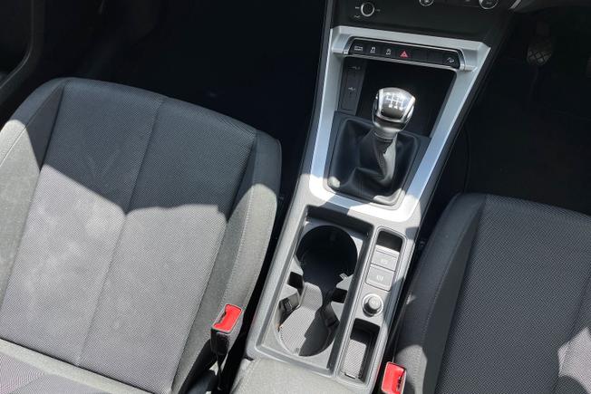 Audi Q3 Photo 24
