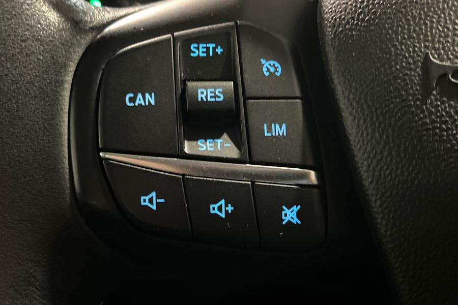 Ford FIESTA Photo autoimg-d6ec6bb79e8c4b54e0645a8b831e9747ae2db35e.jpg