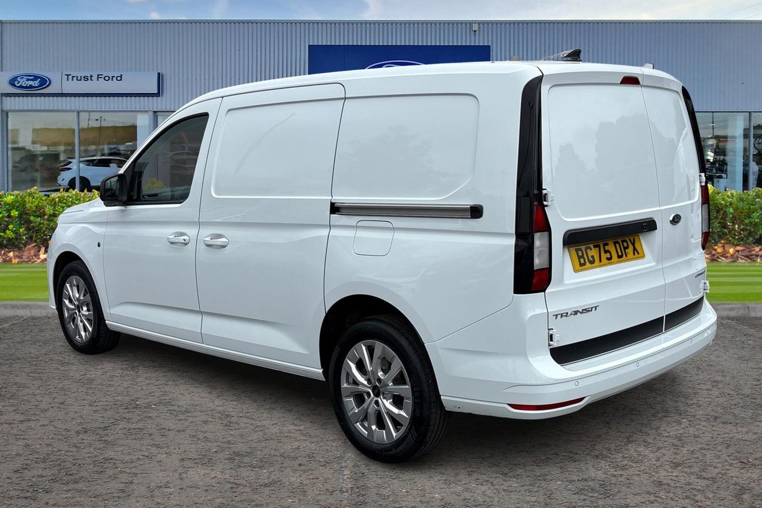 Ford TRANSIT CONNECT Photo 1