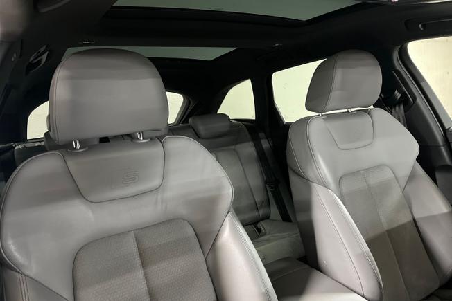 AUDI A6 Avant Photo 28