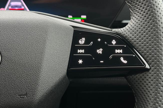 Audi Q6 E-Tron Photo 17