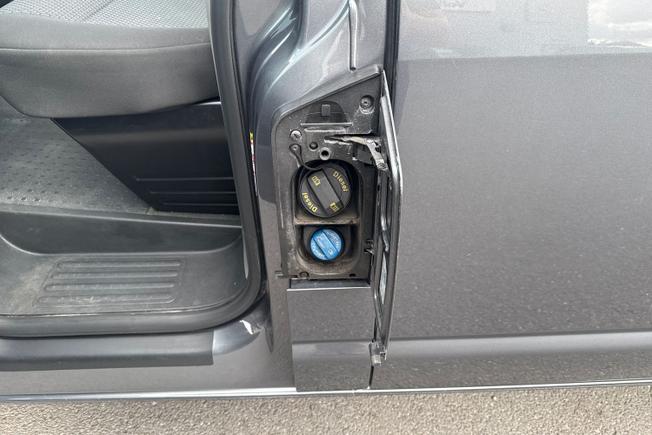VOLKSWAGEN Transporter Photo 44