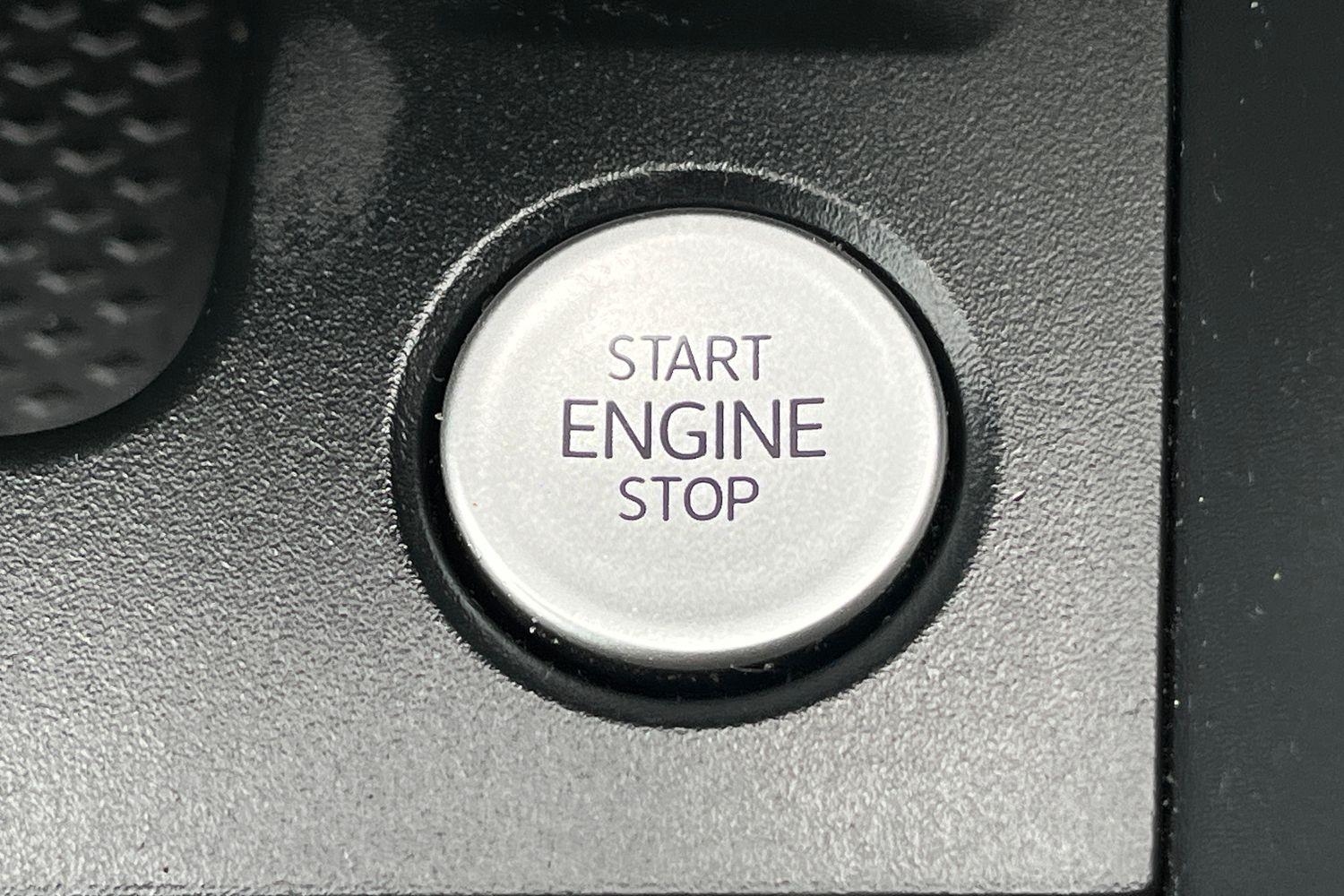 Ford TRANSIT CONNECT Photo 31