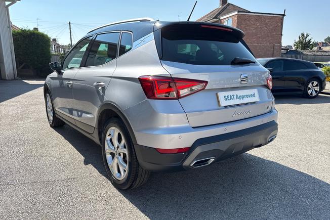 SEAT Arona Photo 23