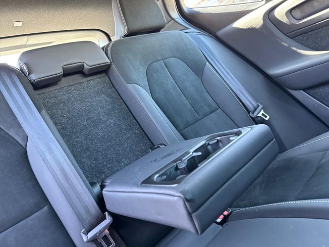 VOLVO Xc40 Photo 26