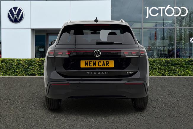 VOLKSWAGEN  Tiguan  Photo 7
