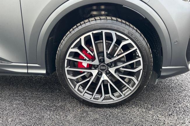 AUDI Sq5 Photo 25