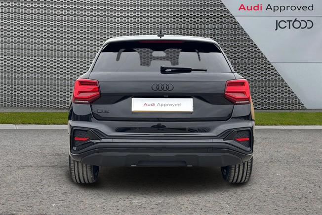AUDI Q2 Photo 7