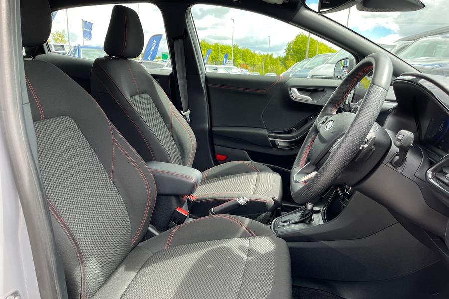 Ford PUMA Photo autoimg-d7051bf7842faf3e2ed9af209e4f9e6bbea14a01.jpg
