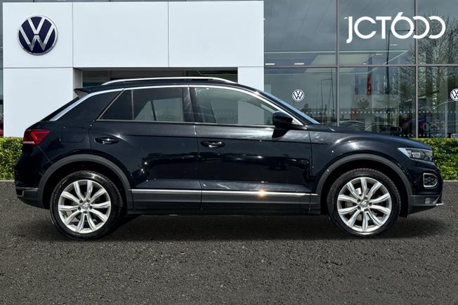 VOLKSWAGEN T-Roc Photo 4