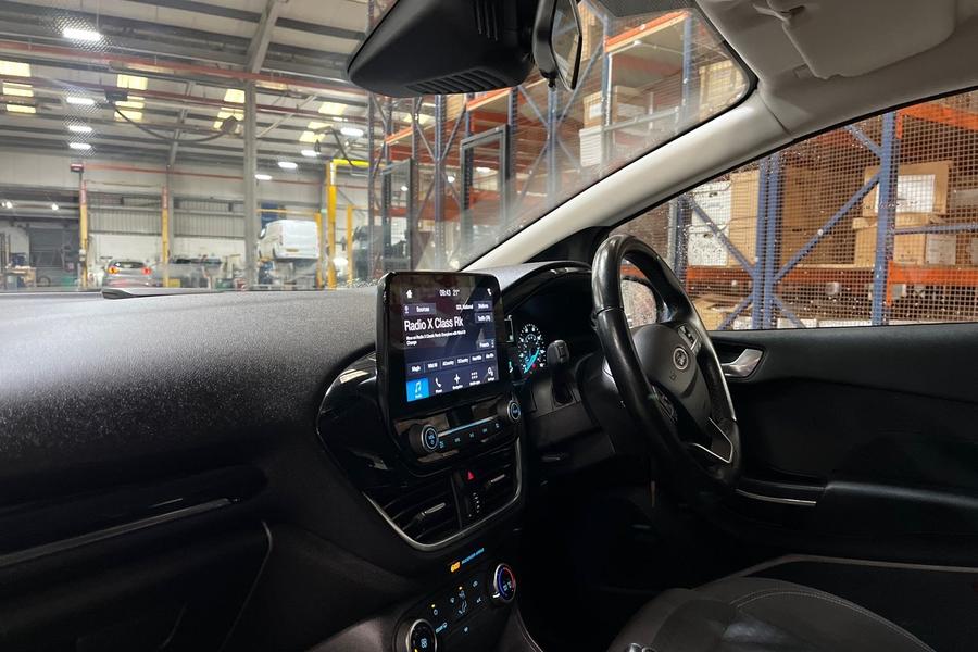 Ford FIESTA Photo autoimg-d70cca53efaacd32f813360cbcc97483894af054.jpg