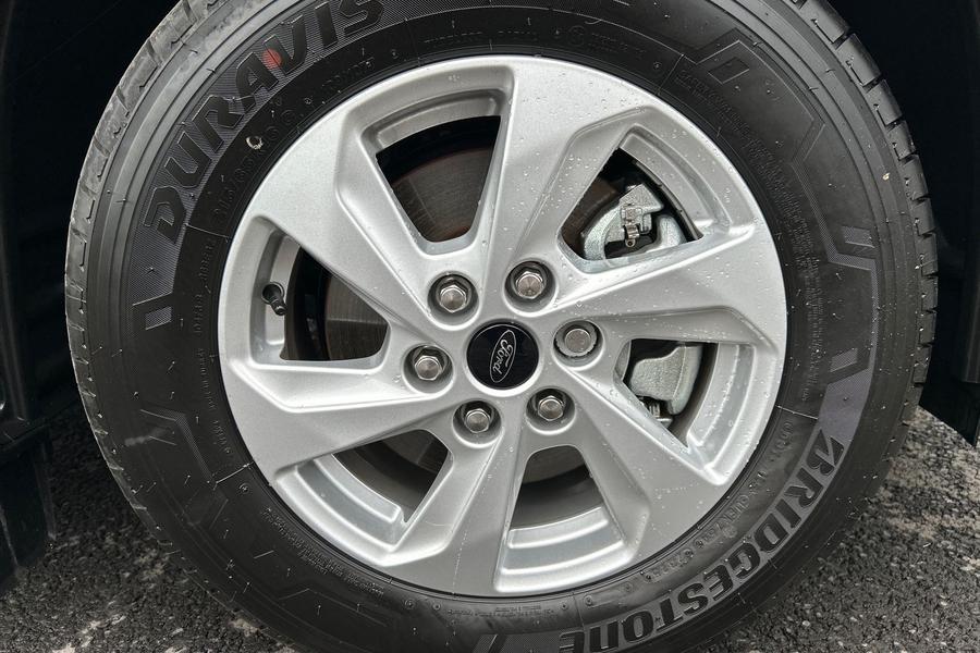 Ford TRANSIT CUSTOM Photo autoimg-d70dbc618a450239094744d5b4fd1949b3cdd1a5.jpg