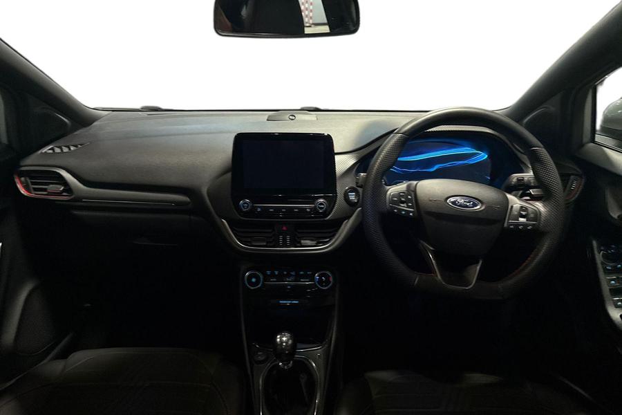 Ford PUMA Photo autoimg-d70e968adfaee4d02815dd42090bdd9bd916207a.jpg