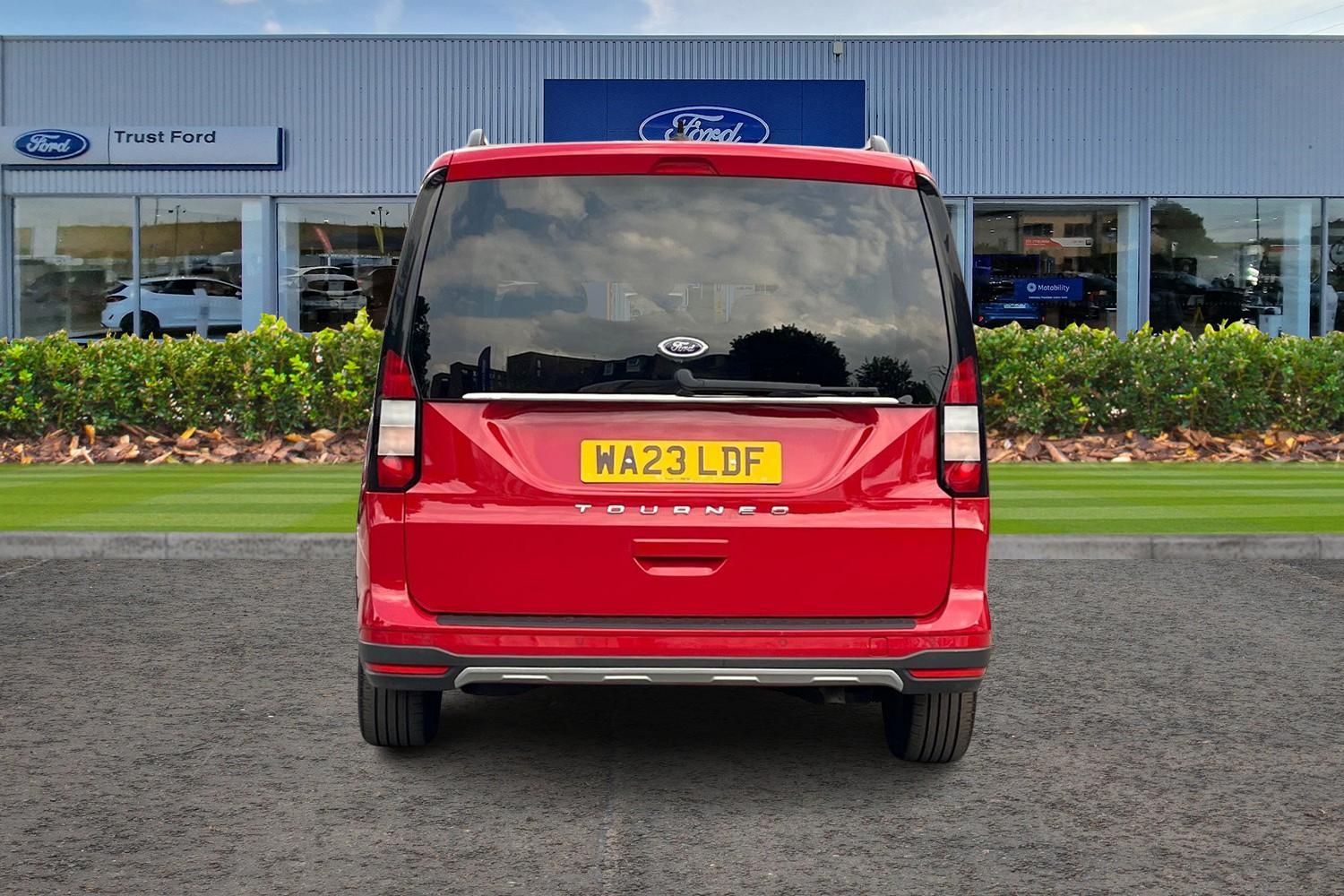 Ford GRAND TOURNEO CONNECT Photo 6