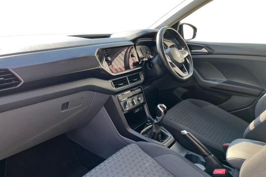 Volkswagen T-cross Photo autoimg-d710bfd8e65519ab0a0c9965a2cd33d59f71a732.jpg