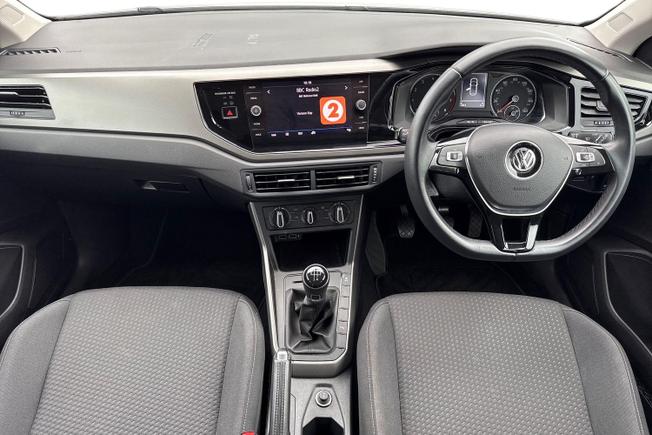 VOLKSWAGEN Polo Photo 10