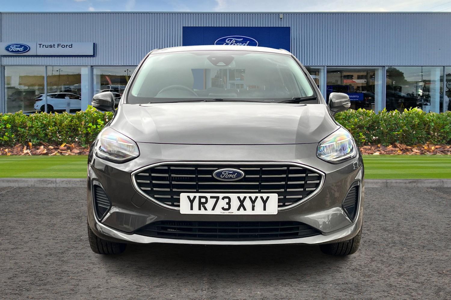 Ford Fiesta Photo 5