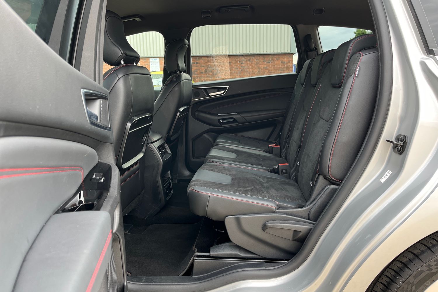Ford S-Max Photo 25