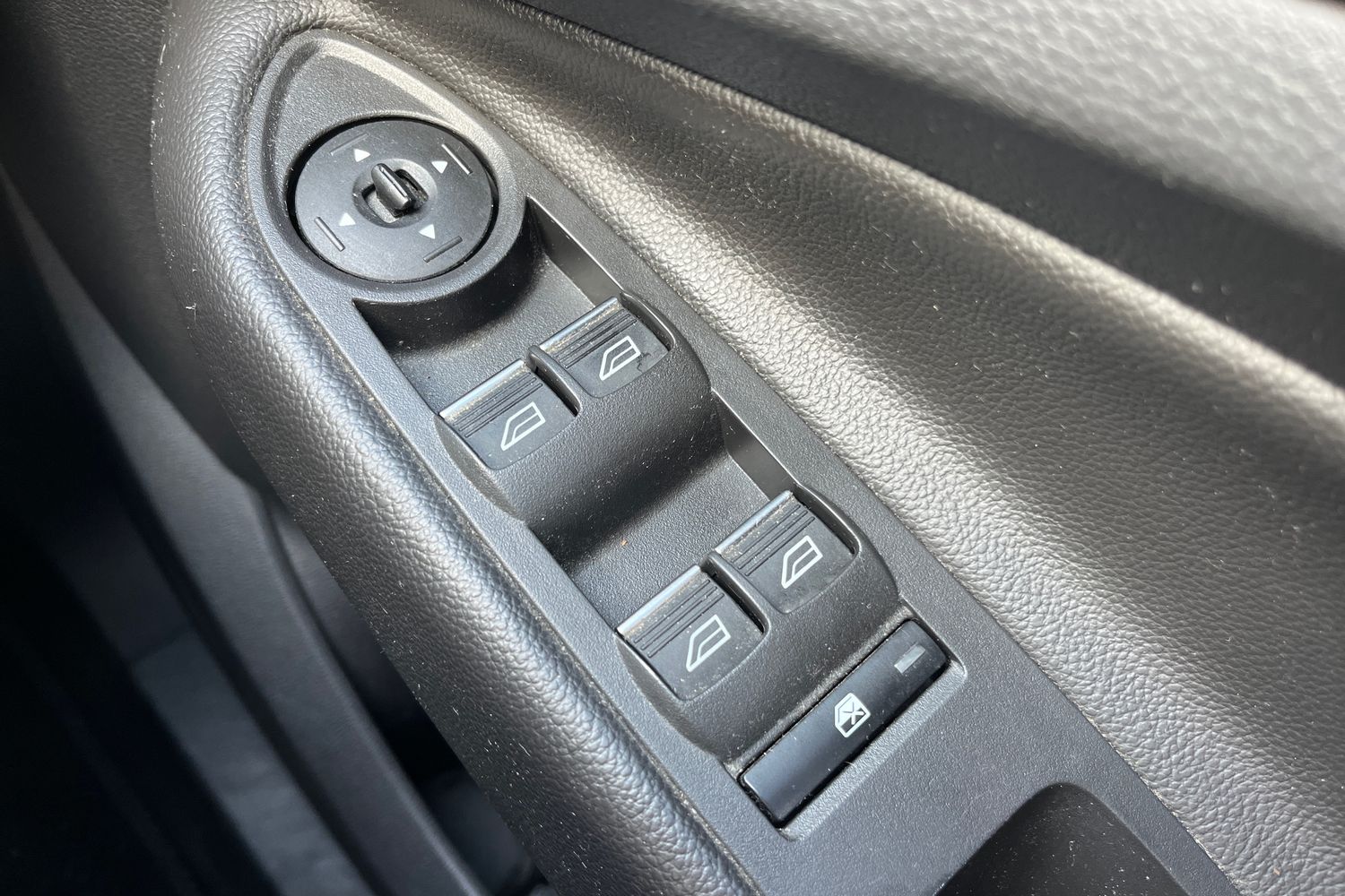 Ford Kuga Photo 15