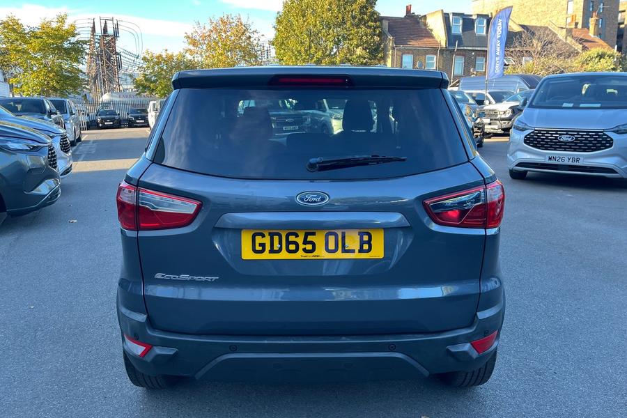 Ford ECOSPORT Photo autoimg-d71f57e9df1a6451565a1343939cd07ab0198a7c.jpg