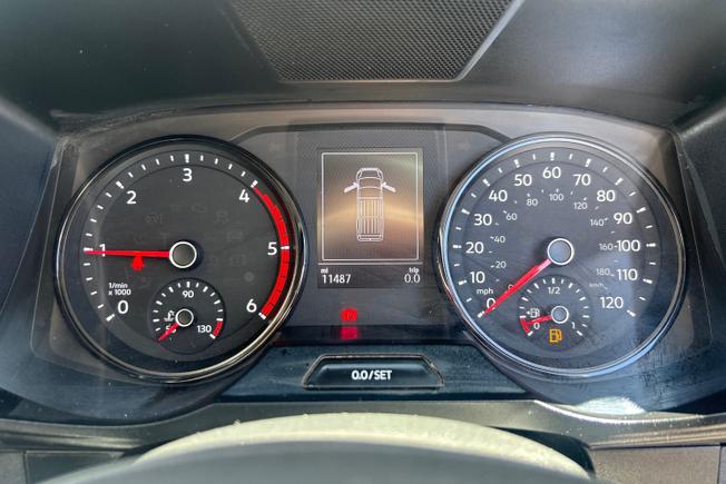 VOLKSWAGEN Crafter Photo 15