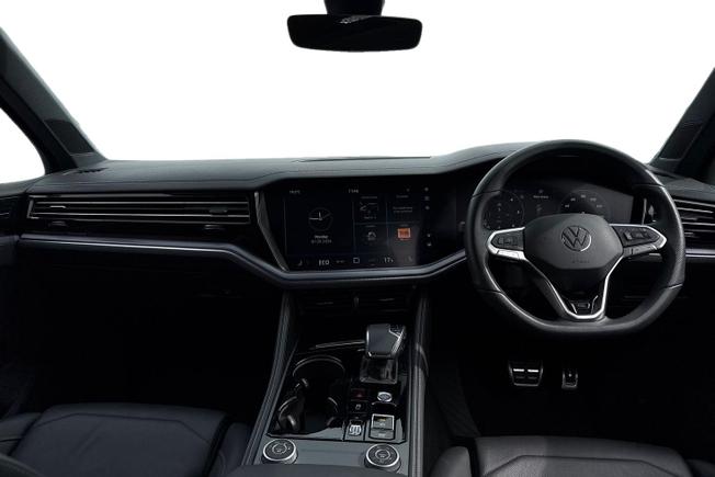 VOLKSWAGEN Touareg Photo 10