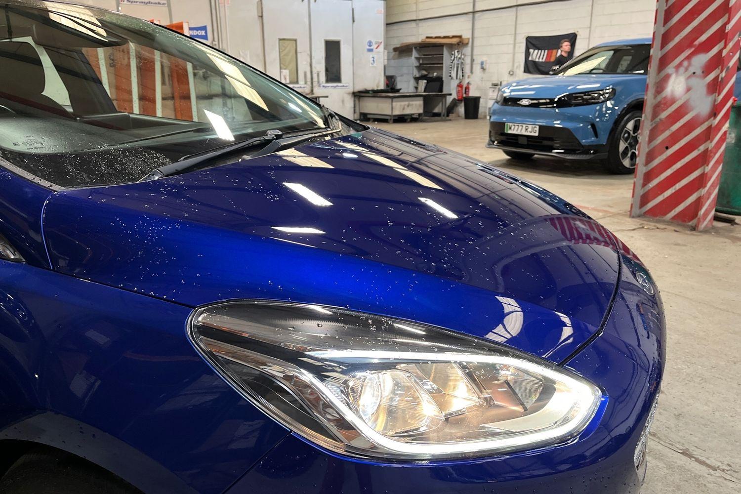 Ford FIESTA Photo 22