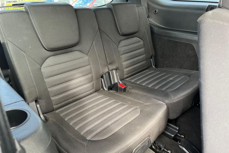 Ford Galaxy Photo autoimg-d72352631636f300ee22d0536d1bb371f1a980db.jpg