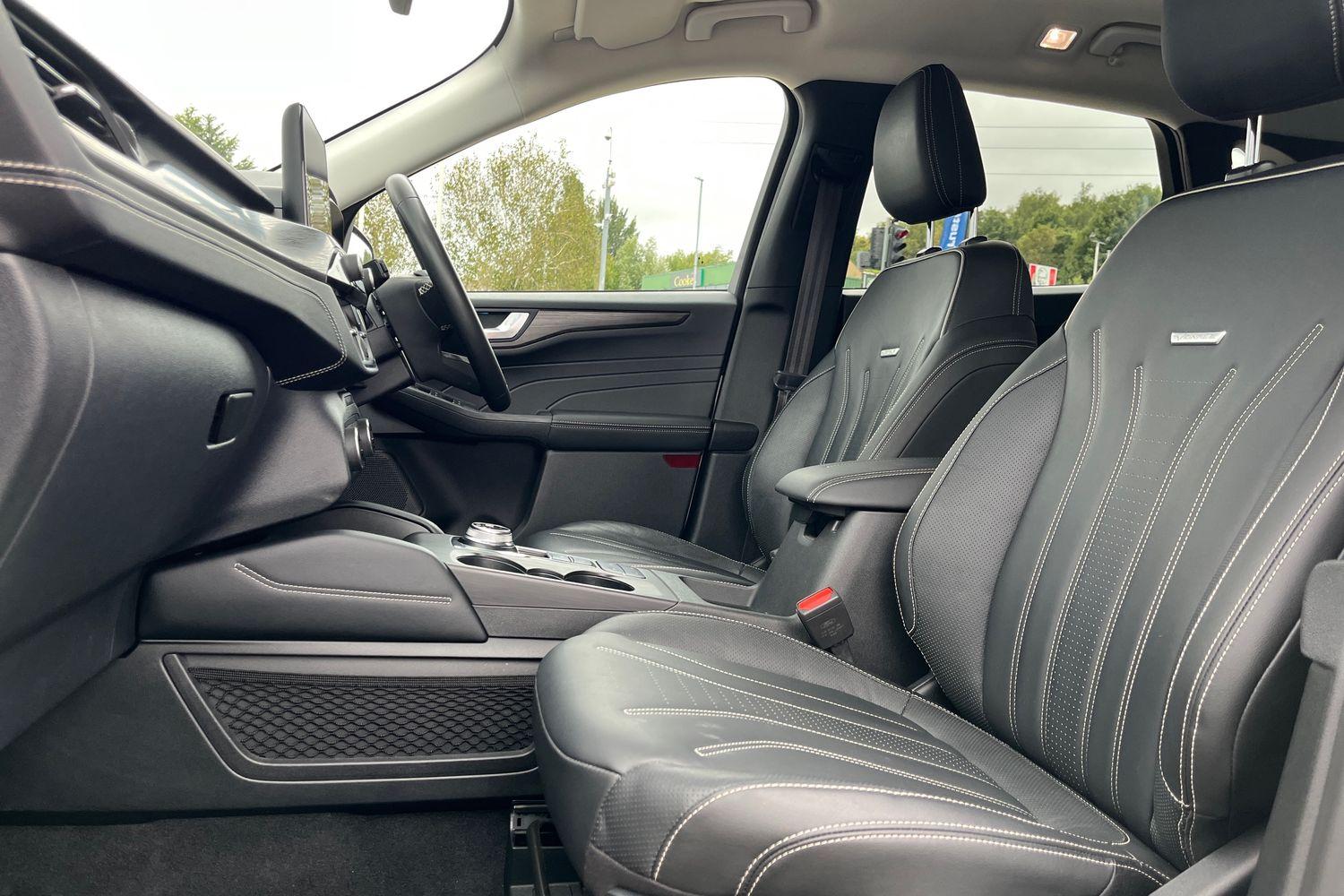 Ford KUGA Photo 18