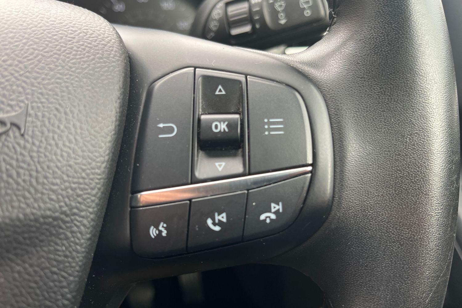 Ford FOCUS Photo 34