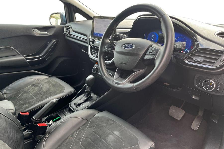 Ford FIESTA Photo autoimg-d73806acc8ecd0308bfd3500ea9af4bcce4dbe70.jpg