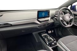 VOLKSWAGEN ID.4 Photo 2