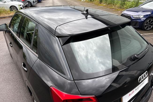 AUDI Q2 Photo 23