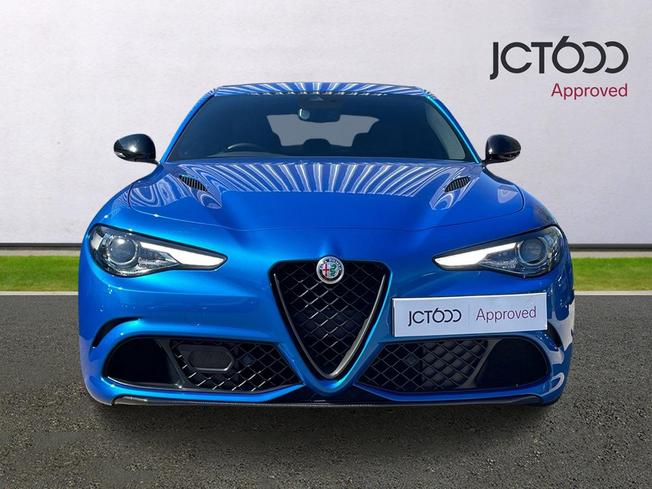 ALFA ROMEO Giulia Photo 8