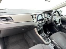 Volkswagen Polo Photo 2