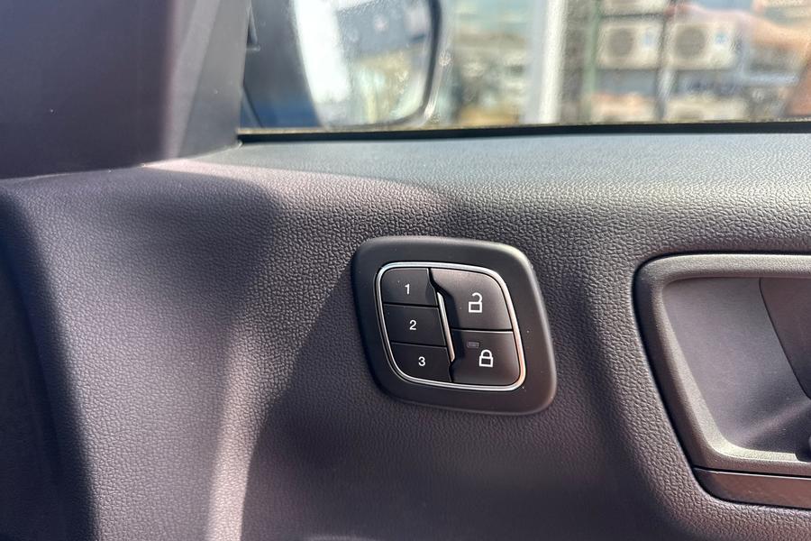 Ford KUGA Photo autoimg-d7495003a6ccf96d1df84dd834e8e11f9c9920a6.jpg