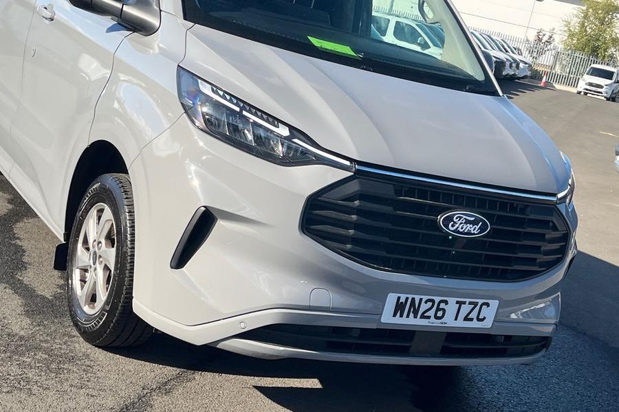 Ford TRANSIT CUSTOM Photo autoimg-d74d5b69f36d7cf34c6bb74384fa2a5621f0c42a.jpg