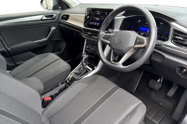 VOLKSWAGEN T-Roc Photo 6