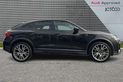 Audi Q3 Photo 4