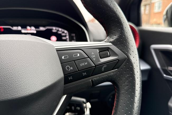 SEAT Ibiza Photo 17