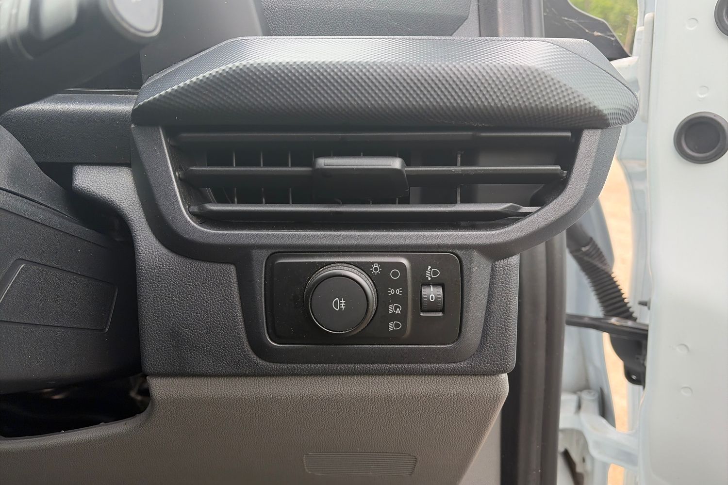 Ford TRANSIT CUSTOM Photo 14