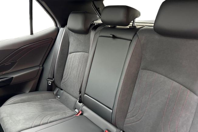 VOLKSWAGEN ID.3 Photo 9