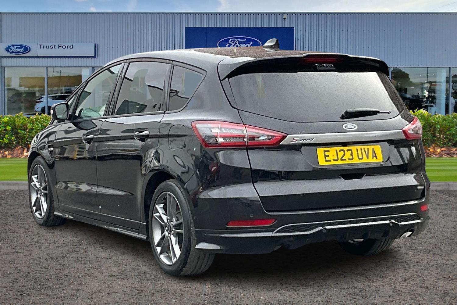 Ford S-Max Photo 1