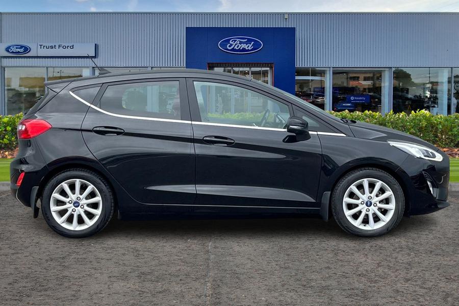 Ford FIESTA Photo autoimg-d7616ecad2db5674710086eb75d2157bfbb388d9.jpg
