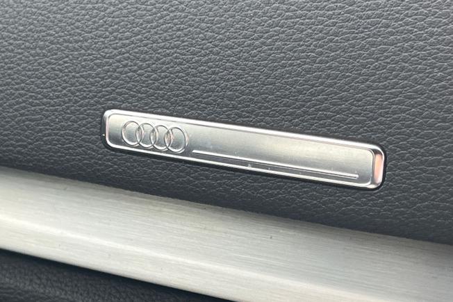AUDI A3 Photo 32