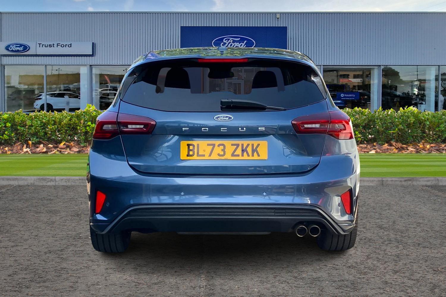 Ford FOCUS Photo 6