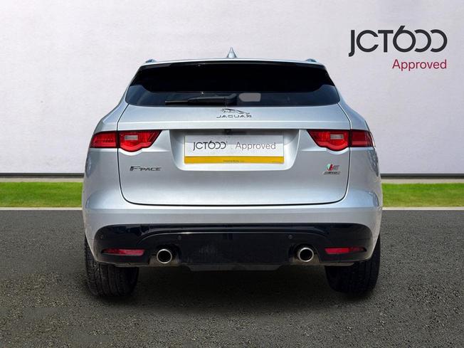 JAGUAR F-Pace Photo 7